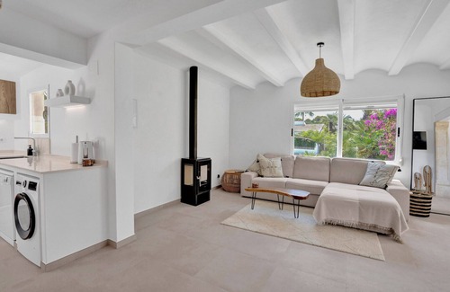 Panorama Villa | Three bedroom bohemian style villa with private pool