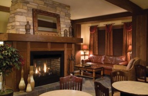 Lake Delton Resort | Three Bedroom Deluxe Luxury Condo, Wisconsin Dells, Wisconsin (19113768)