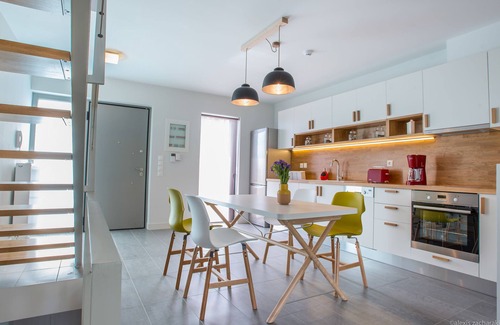 Melissi Apartment | Three Bedroom Melissi Villa with Sea View