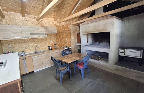 Velim Apartment | Three Bedroom with Balcony Sweet Apartment Iva & Luca
