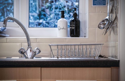 Parkmill Cottage | Three Cliffs Cottage - 2 Bedroom - Parkmill