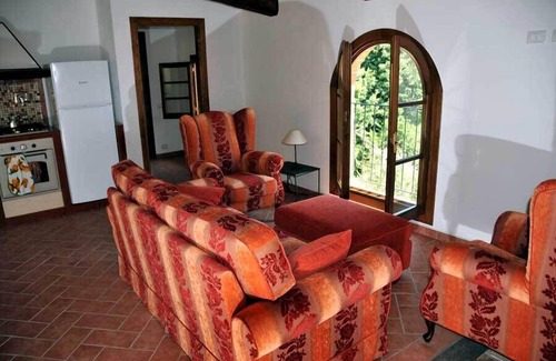 Saturnana House | Three cottages with pool in a quiet location with panoramic views amidst olives