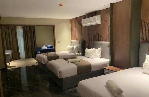Giza Hotel | Three Pyramids View