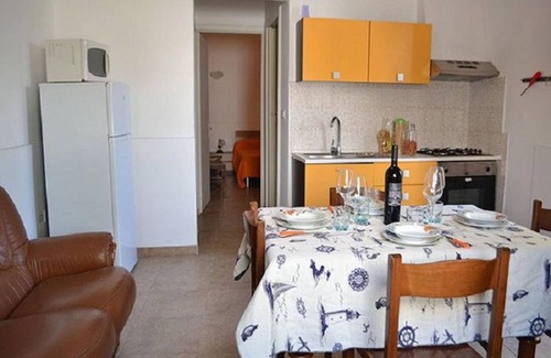 Torre dell'Orso House | Three-room Holiday Home With Outdoor Space and a few Steps From the Cliff
