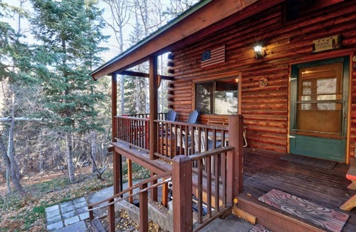 Sundance Cabin | Three Sisters Cabin Sundance, Utah Very secluded cabin Near stream and meadow and Stewart Falls Great for explorers Mountain Cabins Utah