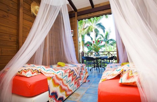 Pointe-Noire RV Rental | TI JAKO Bungalow sea view 4 persons (2 bedrooms)