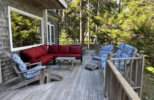 Blue Hill House | Tide, Time and Lobsters in Blue Hill, Maine