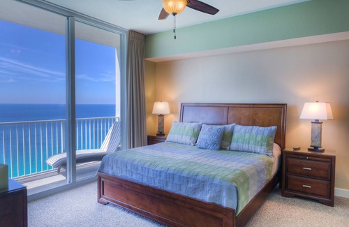 Panama City Beach Resort | Tidewater 2715, Stunning 27th Floor! Beach Chairs included, Gulf Front 1 Bedroom