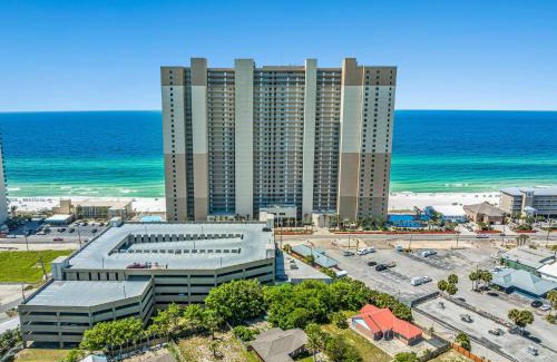 Panama City Beach House | Tidewater Beach Luxury Penthouse with Resort Amenities and a View!