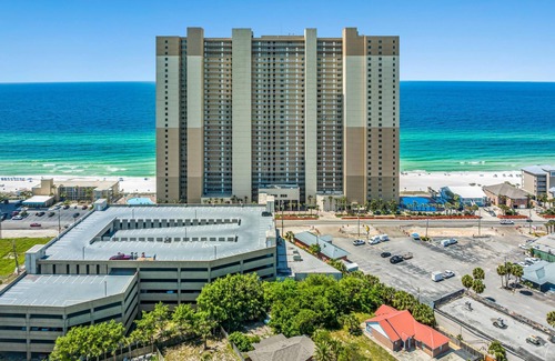 Panama City Beach Condo | Tidewater Beach Resort by Panhandle Getaways