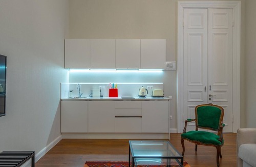 mtatsminda Apartment | Tiflis Opera Aparthotel