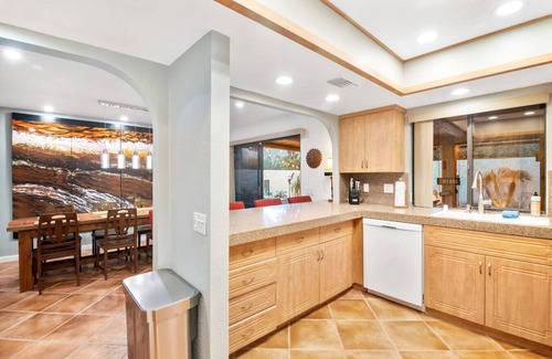 Desert Park Estates House | "TIKI DUNES - #1 Palm Springs Magical Escape"