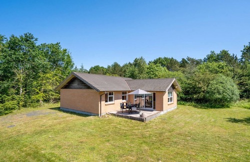 Ronbjerg House | "Tille" - 700m to the fjord by Interhome