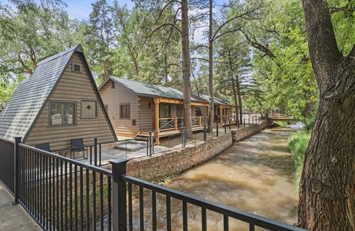 Colorado Springs Cabin | Timber Lodge Cabin #10