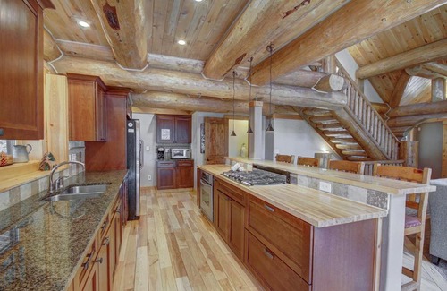 Quandary Village House | Timber Ridge Lodge Home