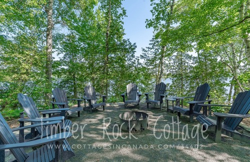 Muskoka Lakes Cottage | Timber Rock Cottage - 2026 Calendar Open (August Full)