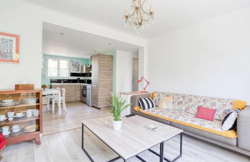 Rueil-Malmaison Apartment | Time of travel