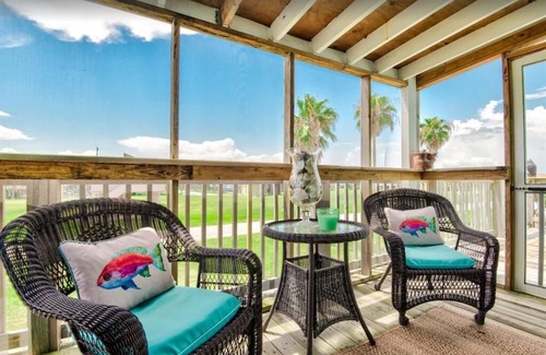 San Luis House | Time well wasted.A relaxing and family friendly beach home