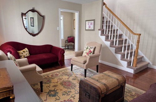 Halifax House | Timeless Elegance Embellished Mahogany Canopy Beds
