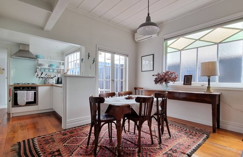 Grey Lynn House | Timeless Heritage Grey Lynn 2BR Beauty