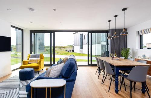 Holworth House | Tinklebobs BR16 Silverlake Dorset