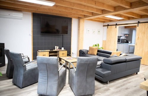 Municipality of Oirschot House | Tiny Home in Oirschot next to forest