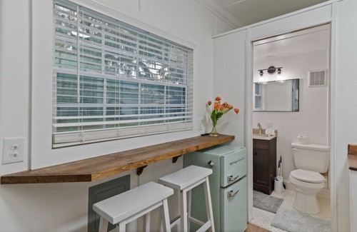 Kissimmee Apartment | Tiny Home on Wheels! Firepit + Close to Disney!