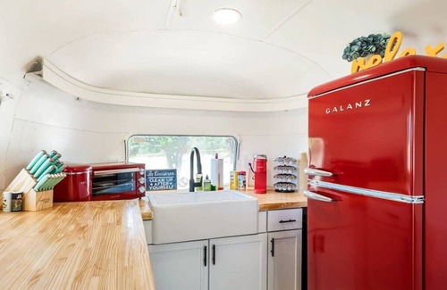 Dripping Springs Cabin | Tiny House #6 @Infinity Ranch-Pet friendly!