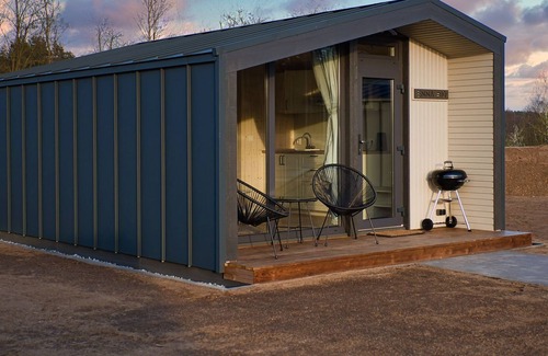Klitten Apartment | Tiny House Enna #10 - Skan-park Ferienhäuser & Tiny Houses am Bärwalder See