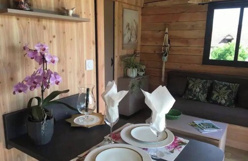 La Londe-les-Maures Ski Chalet | Tiny House des Îles dor