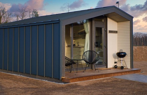 Klitten Apartment | Tiny House Kalle #9 - Skan-park Ferienhäuser & Tiny Houses am Bärwalder See