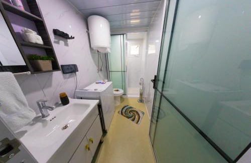 Mali Radic Apartment | Tiny House Ljiljan