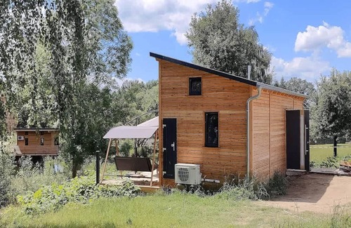 Buhlau Apartment | Tiny House mit einer großen Terrasse in der Naehe von Dresden