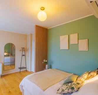 Prague 12 Apartment | Tiny Vanguard- Cosy flat with free luxe wellness