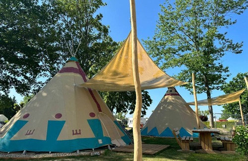 Falkenberg Apartment | Tipi Illinois am Kiebitzer See