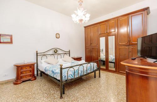 Mestre Apartment | Tipica casa Veneziana a 15 minuti dal centro AC e fast WIFI