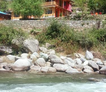 Gushaini House | Tirthan Jaabal Homestay