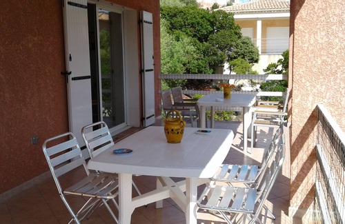 Tizzano Villa | Tizzano, villa with individual garden.