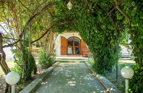 Amilcar Bed & Breakfast | The house of ruins