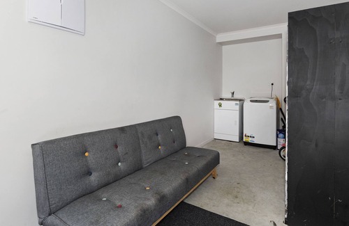 One Tree Point Cabin | To The Point - One Tree Point Holiday Home