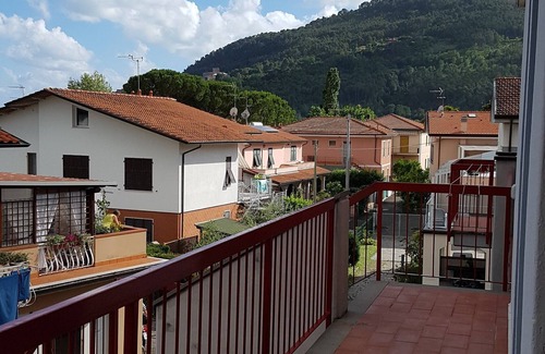 Fiumaretta Apartment | To the sea, spacious and comfortable, car park and pine wood