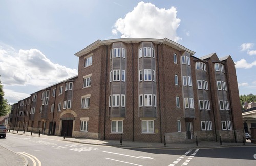 Durham Apartment | Toast Lettings | Milbungate View - Durham City