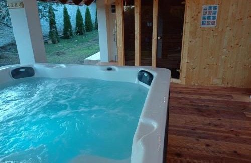 Mad Villa | Tokaj-Wine Guesthouse and Spa