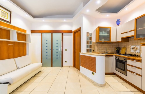 Vittorio Emanuele Apartment | Tolentino Studio Flat by Napoliapartments