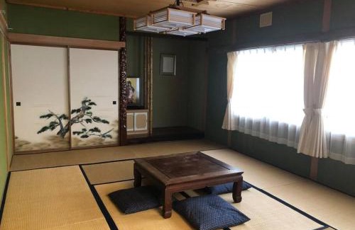 Nakajimakoen House | Tomahouse