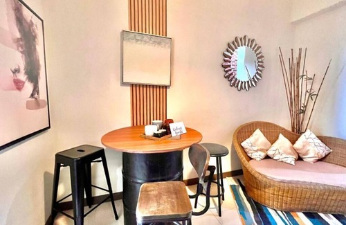 Quezon City Apartment | Tomas Morato Quezon City - Residences