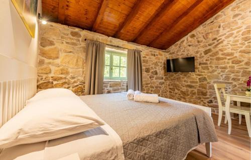 Pristeg House | Tonina
