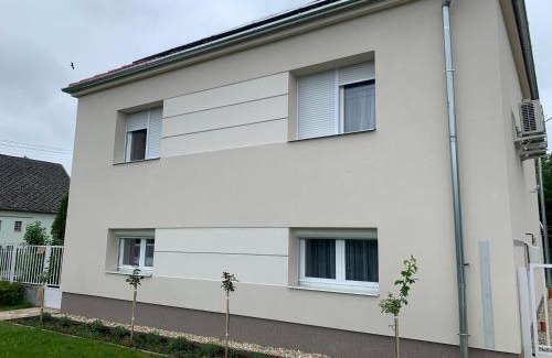 Keszthely Apartment | Topáz Apartmanházak Keszthely