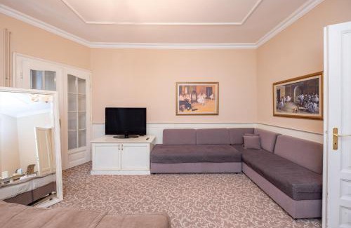 Stari Grad Apartment | Top Central Rooms