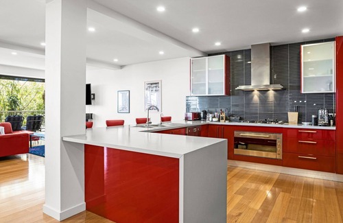 Rye House | Top Class - Commanding Bay Views
